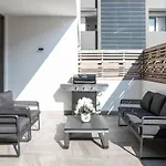 Oceanview With Modern Luxuries