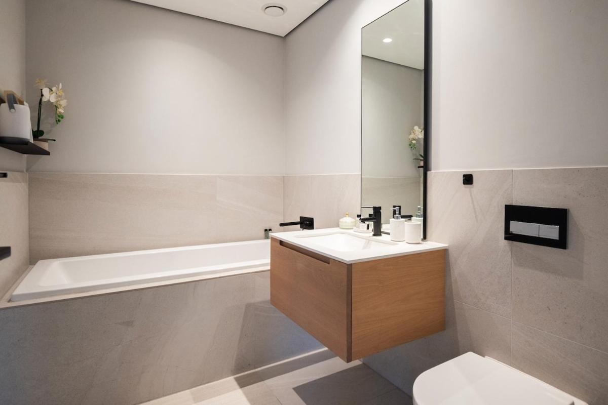 Oceanview With Modern Luxuries